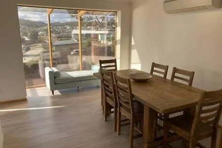Сasa de vacaciones Spacious Modern Home Outstanding Views sleeps 9 Hobart